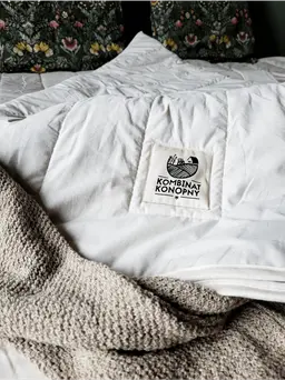 Kochamy kołdry z konopi